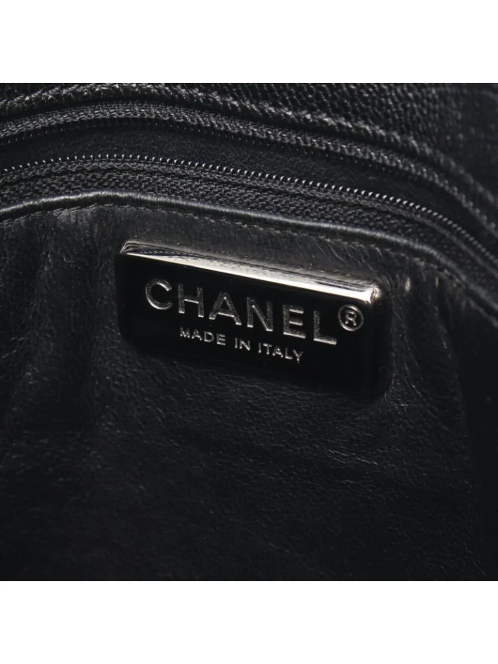 Chanel Tote Bag CC Logo Black Leather Chain